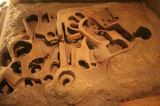 model_hypogeum